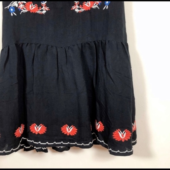 NWOT BOHO THML Floral Embroidered Dress XS ties up back - Picture 4 of 8